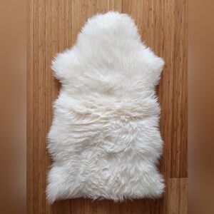 New Ikea Rens Sheepskin